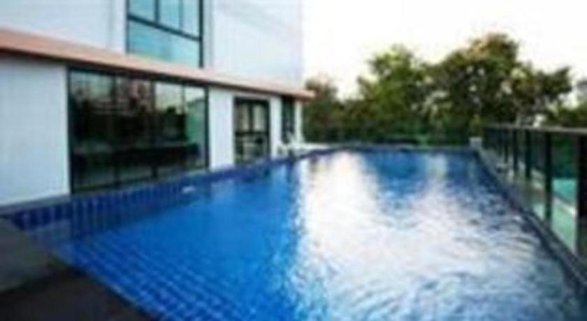 B2 Hotel South Pattaya Dış mekan fotoğraf